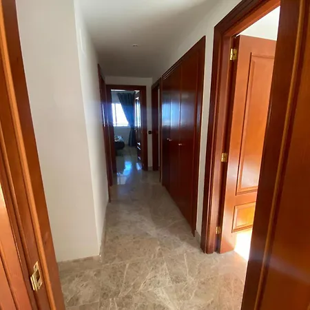 Large Direct Ocean Front 2bd Lejlighed Los Cristianos (Tenerife)